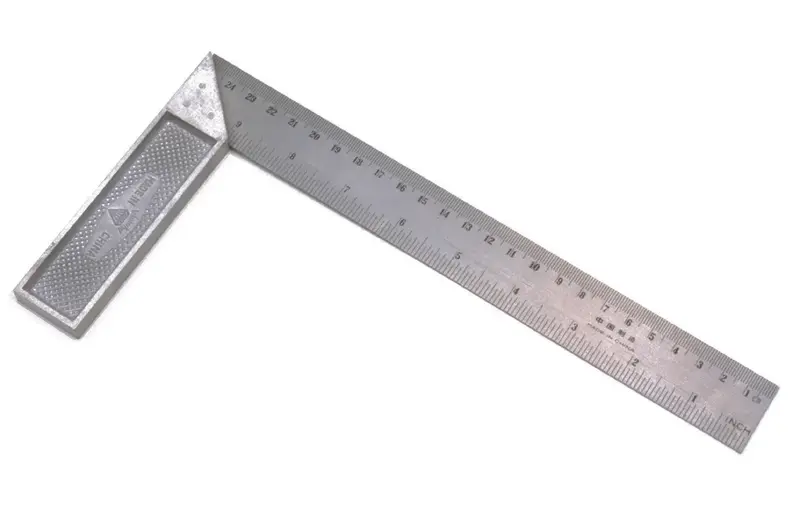 Escuadra 12"